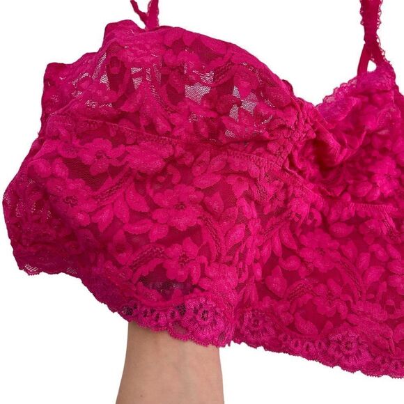 Victoria’s Secret Moda magenta sheer lace bralette size xlarge - Picture 2 of 5